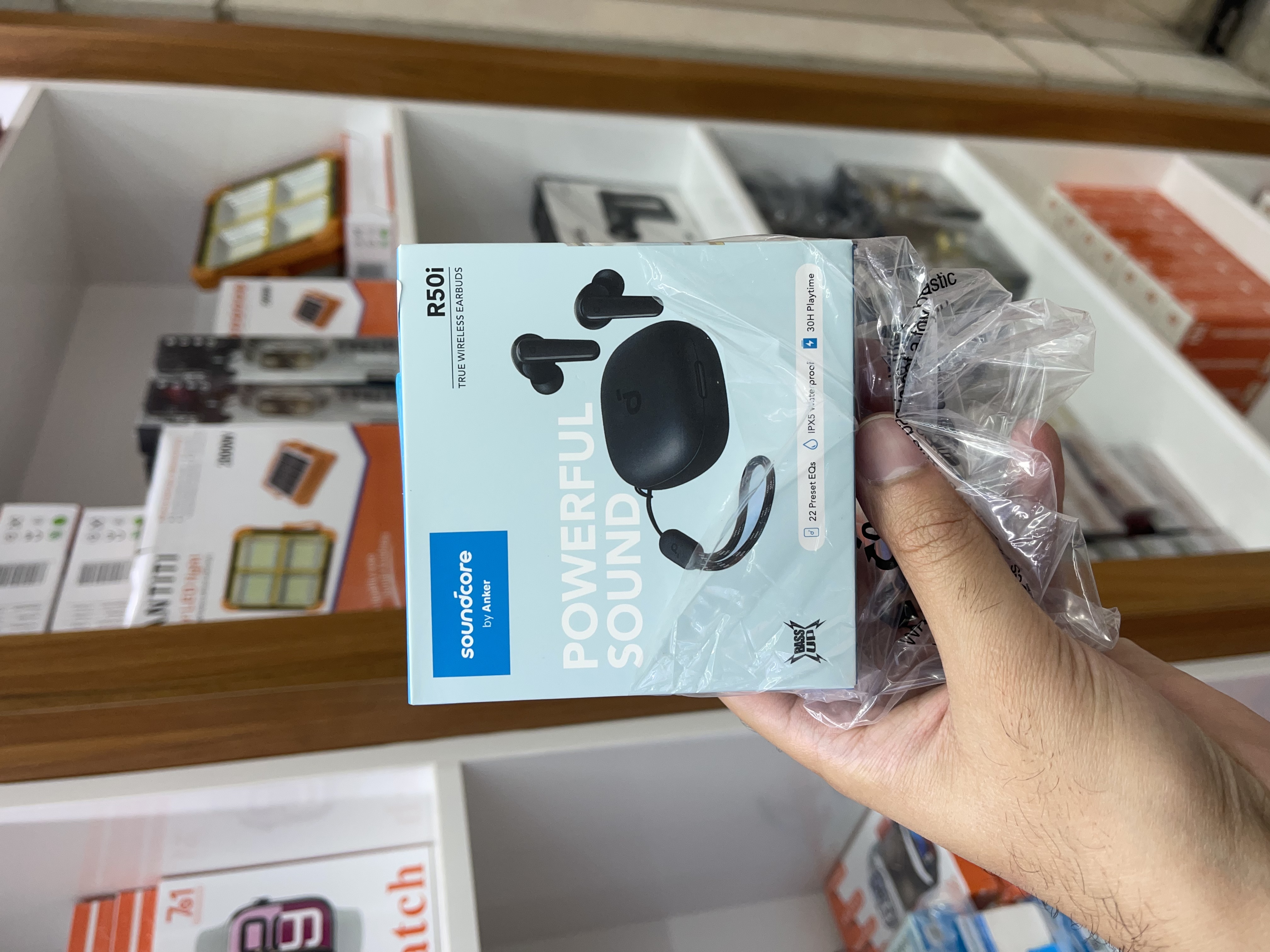 ایرپاد بلوتوث وایرلس | برند انکر | anker R50i | کیفیت عالی
